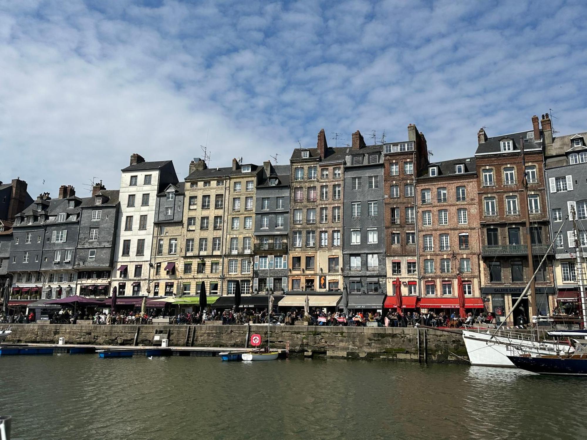 Les Calins D'Honfleur Apartment Екстериор снимка